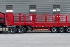 為什么選擇倉(cāng)柵式半掛車？